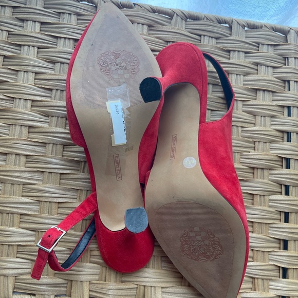 Vince Comuto Mahalda Lipstick Red suede heels Pump size 10 - Picture 6 of 7